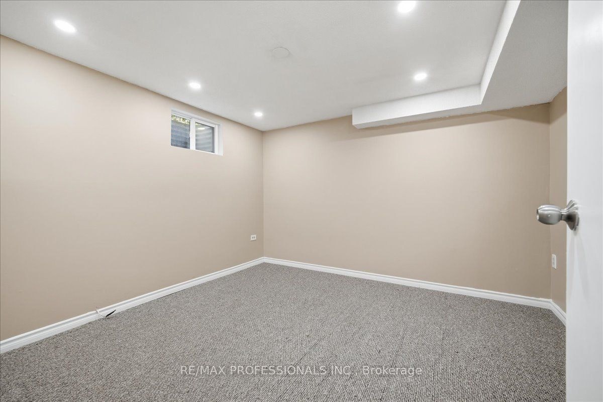 1708 Woodeden Drive, Mississauga, ON, L5H 3S5 - 27