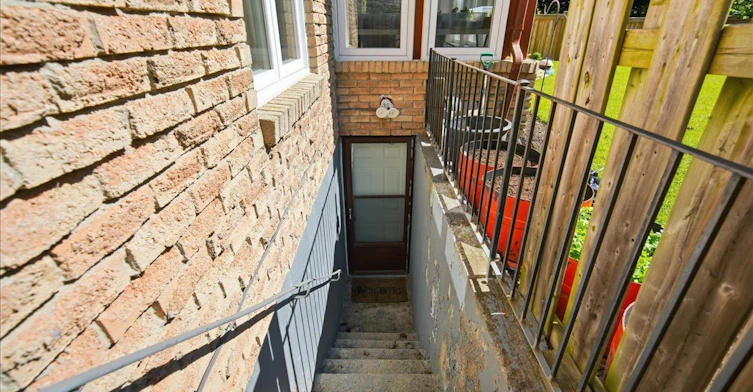 1708 Woodeden Drive, Mississauga, ON, L5H 3S5 - 10