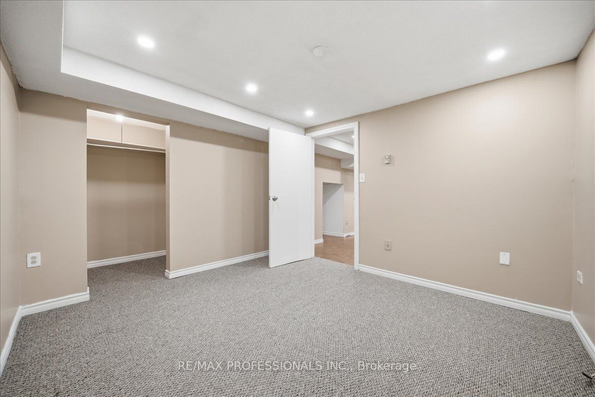 1708 Woodeden Drive, Mississauga, ON, L5H 3S5 - 30