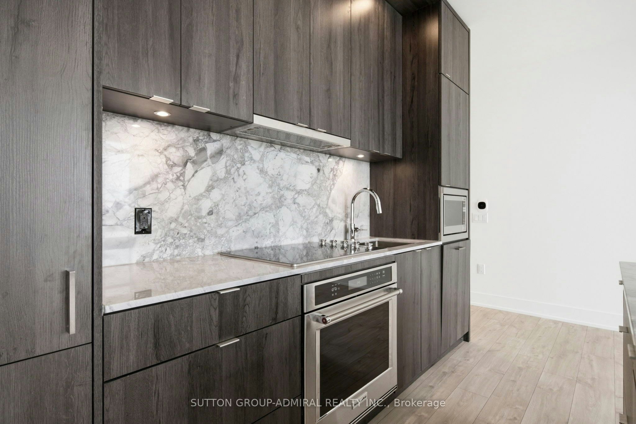 PH43-858 Dupont Street, Toronto, ON, M6G 0C1 - 16