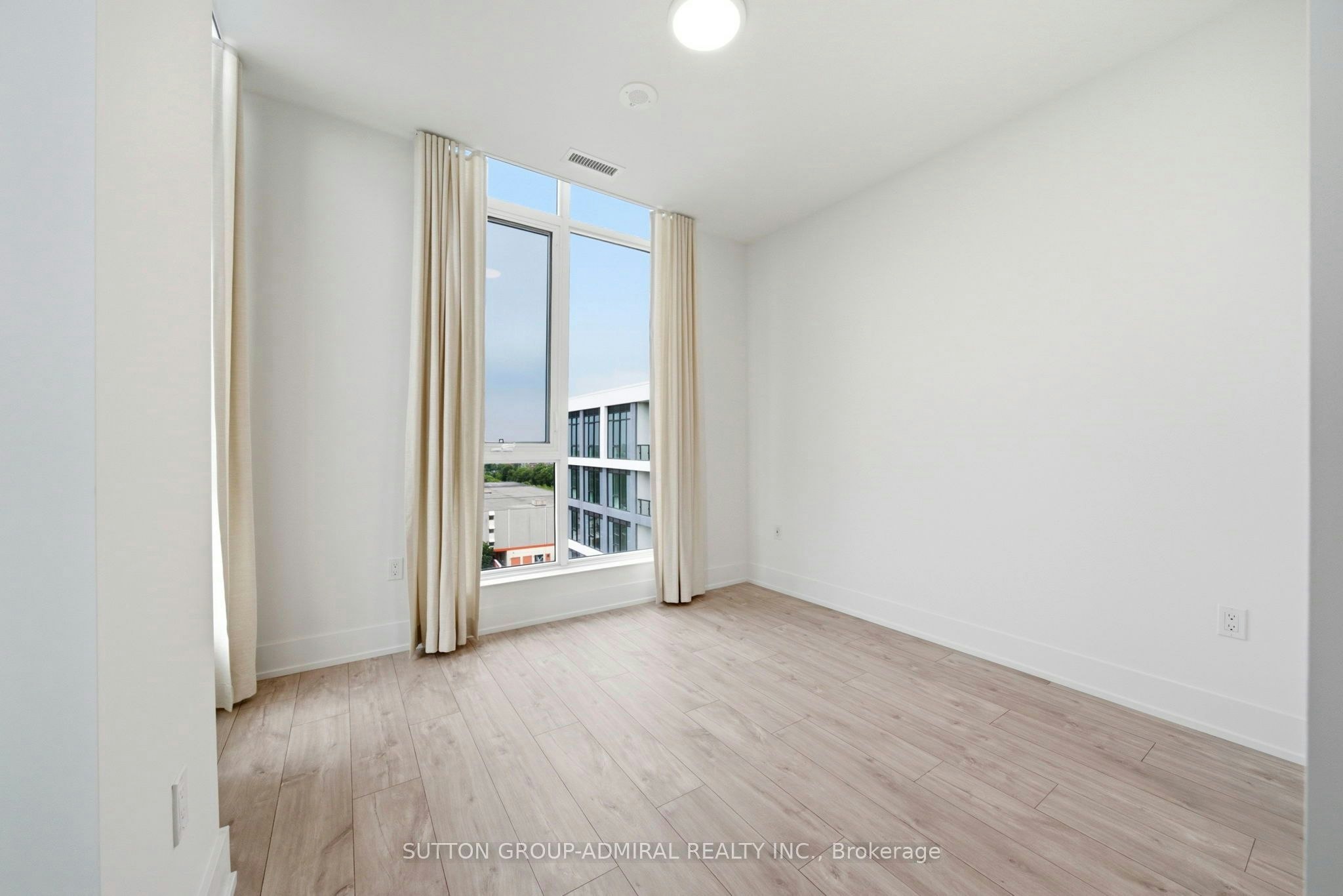 PH43-858 Dupont Street, Toronto, ON, M6G 0C1 - 24