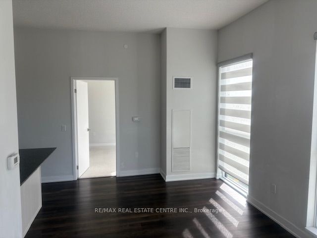 604-4085 Parkside Village Drive, Mississauga, ON, L5B 0K8 - 8