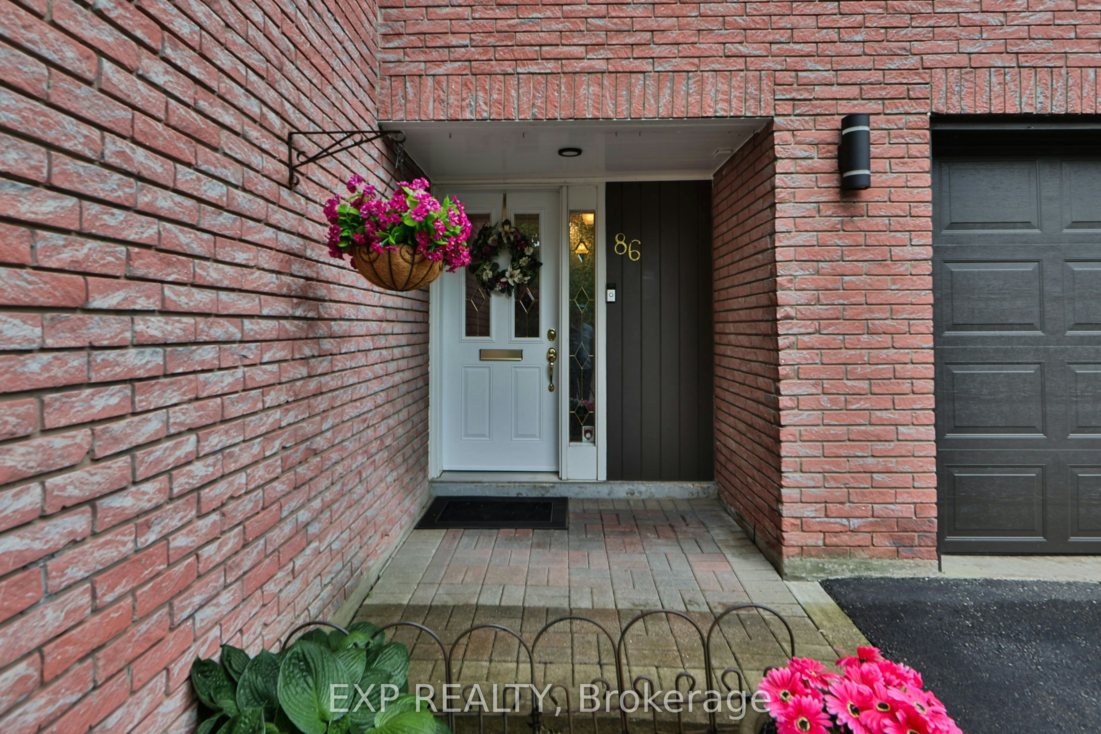 86-2145 Sherobee Road, Mississauga, ON, L5A 3G8