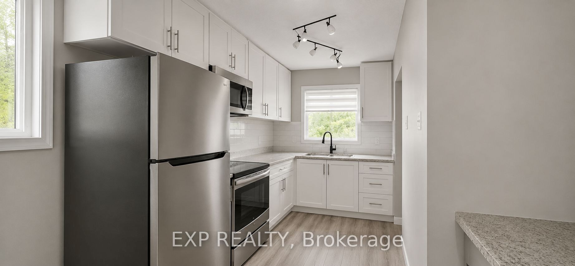 Main Level-87 Wellington Street E, Brampton, ON, L6W 1Y6 - 3