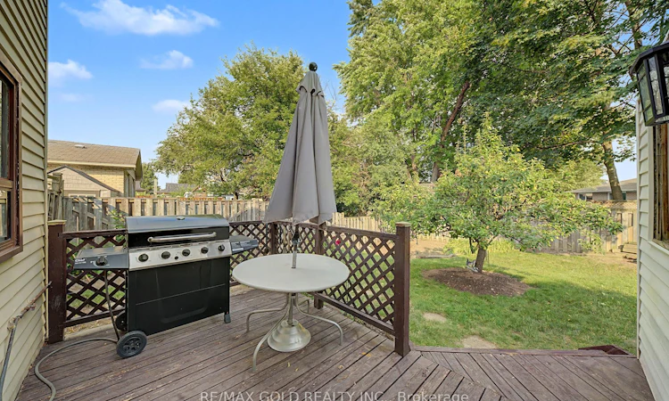52 Madoc Drive