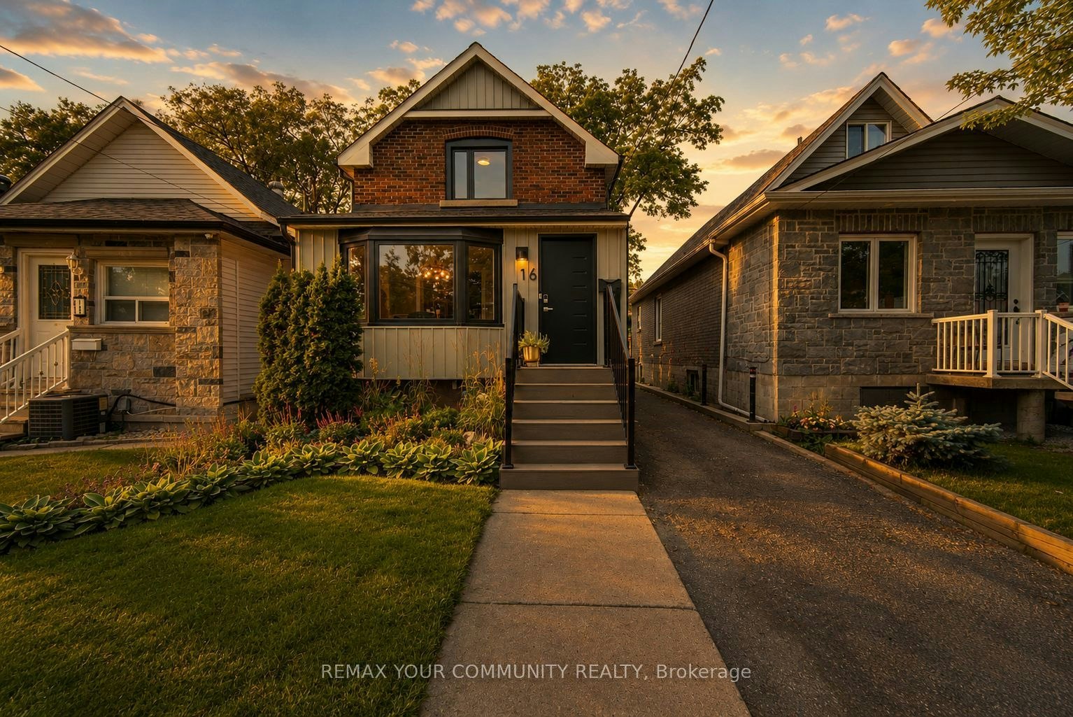 16 Cordella Avenue, Toronto, ON, M6N 2J6