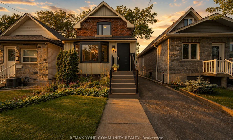 16 Cordella Avenue