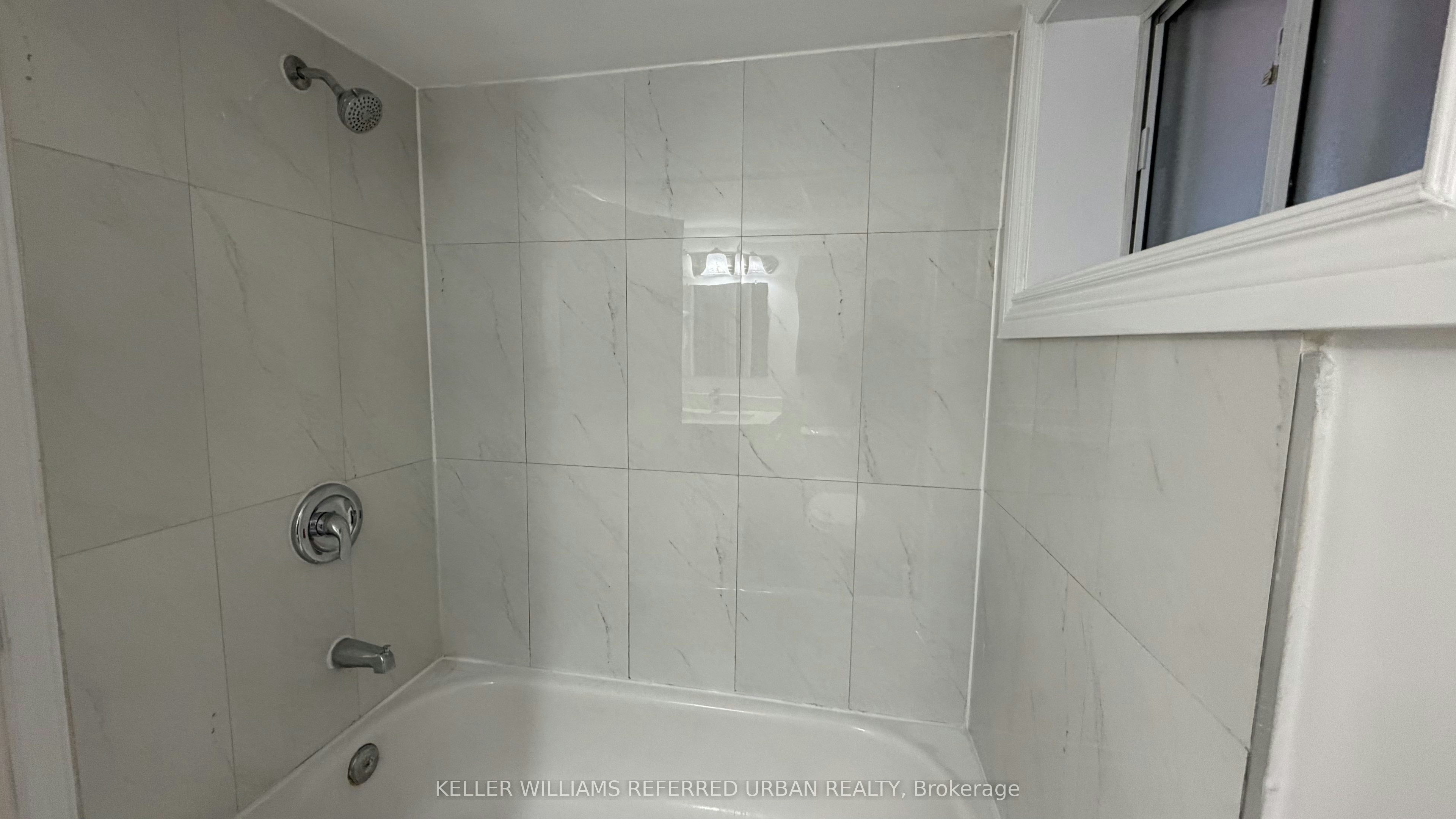 Lower-343 Ranee Avenue, Toronto, ON, M6A 1N9 - 14