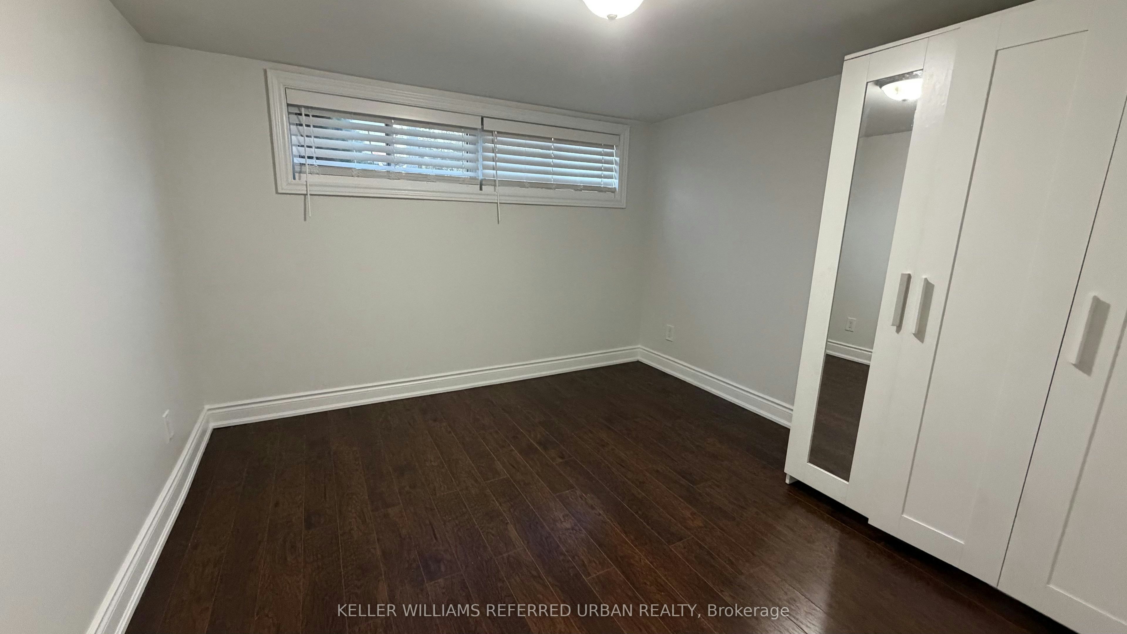 Lower-343 Ranee Avenue, Toronto, ON, M6A 1N9 - 15