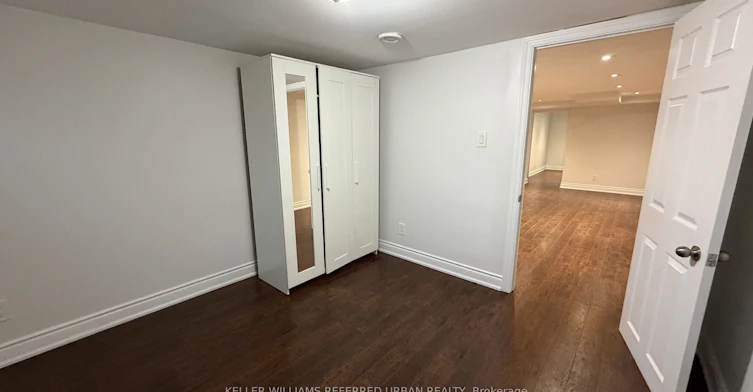 Lower-343 Ranee Avenue, Toronto, ON, M6A 1N9 - 16