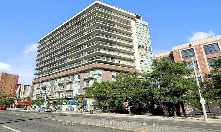 810-5101 Dundas Street W