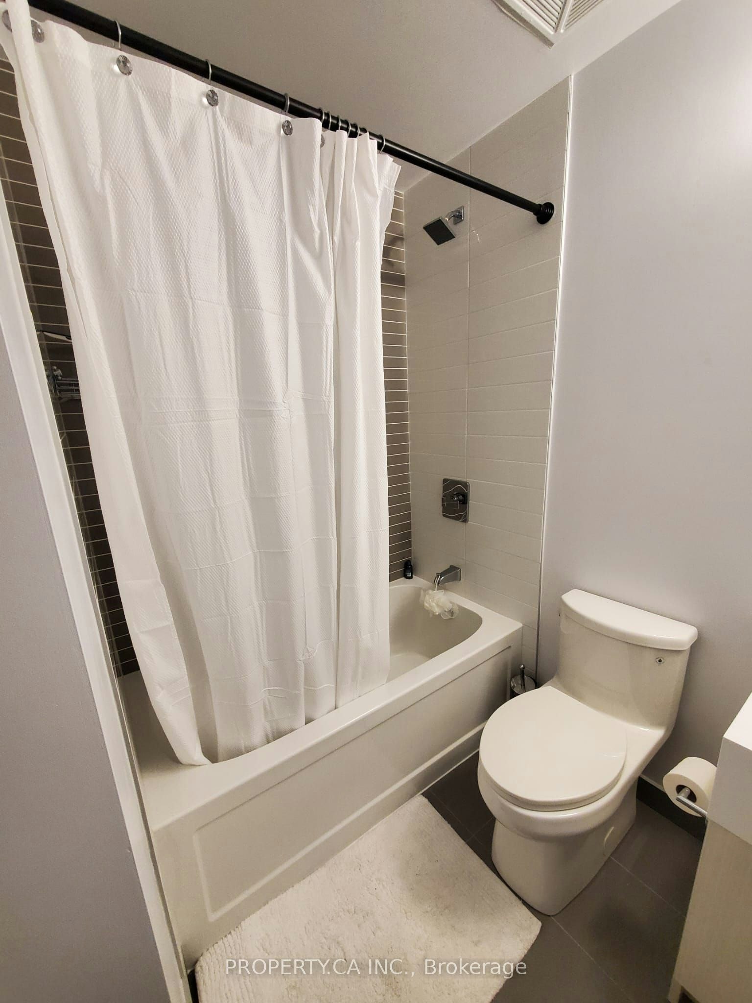 104-25 Neighbourhood Lane, Toronto, ON, M9Y 0C4 - 13