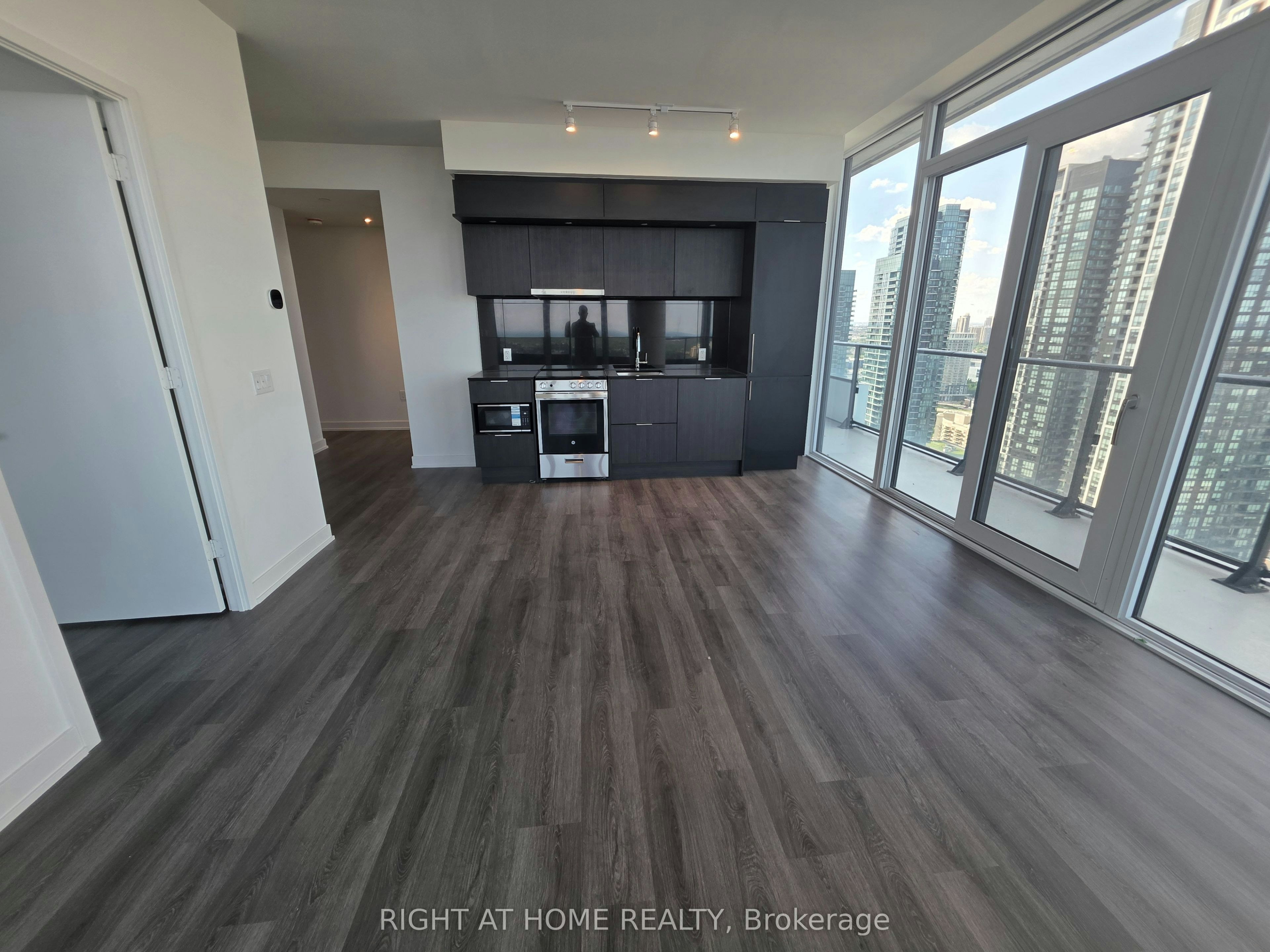 2908-448 Burnhamthorpe Road W, Mississauga, ON, L5B 0R4 - 17