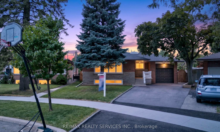 18 Spencely Court