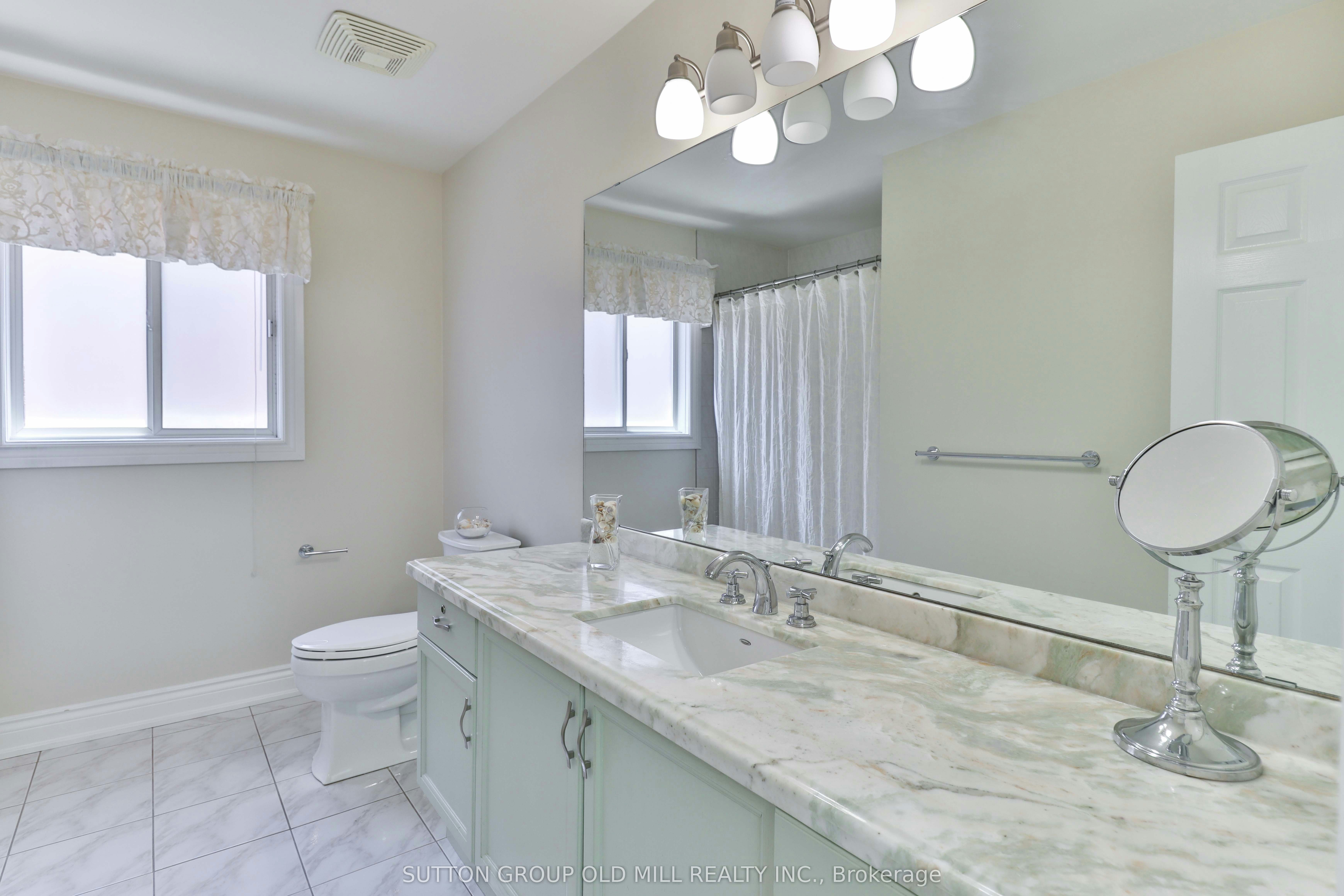 6835 Forest Park Drive, Mississauga, ON, L5N 6X5 - 21
