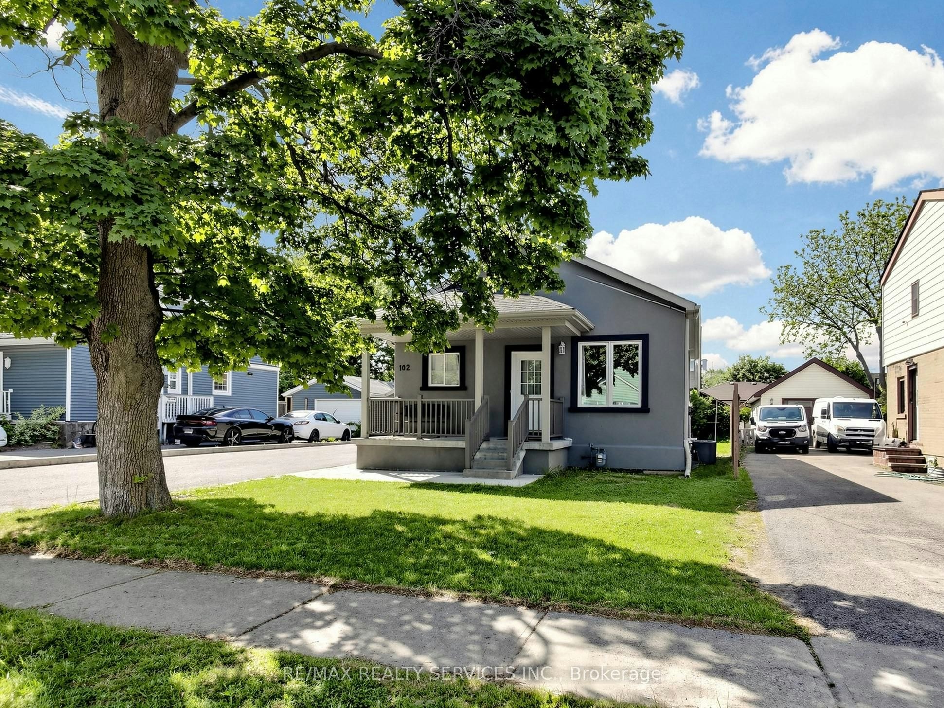 102 Woodward Avenue, Brampton, ON, L6V 1K6