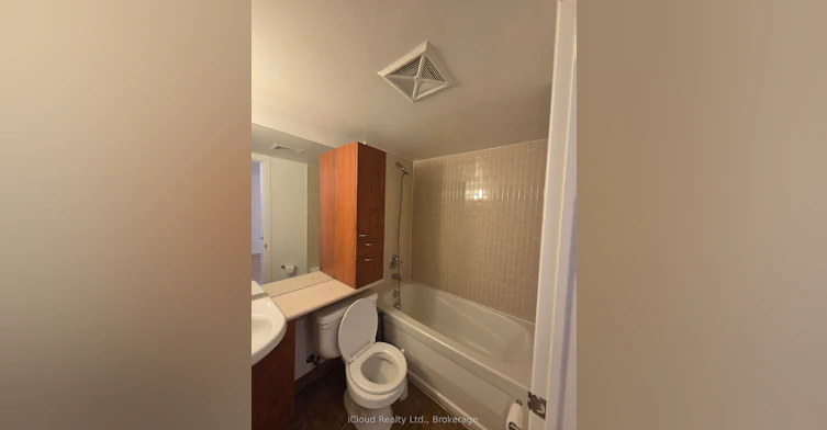713-1040 The Queensway Avenue, Toronto, ON, M8Z 0A7 - 12