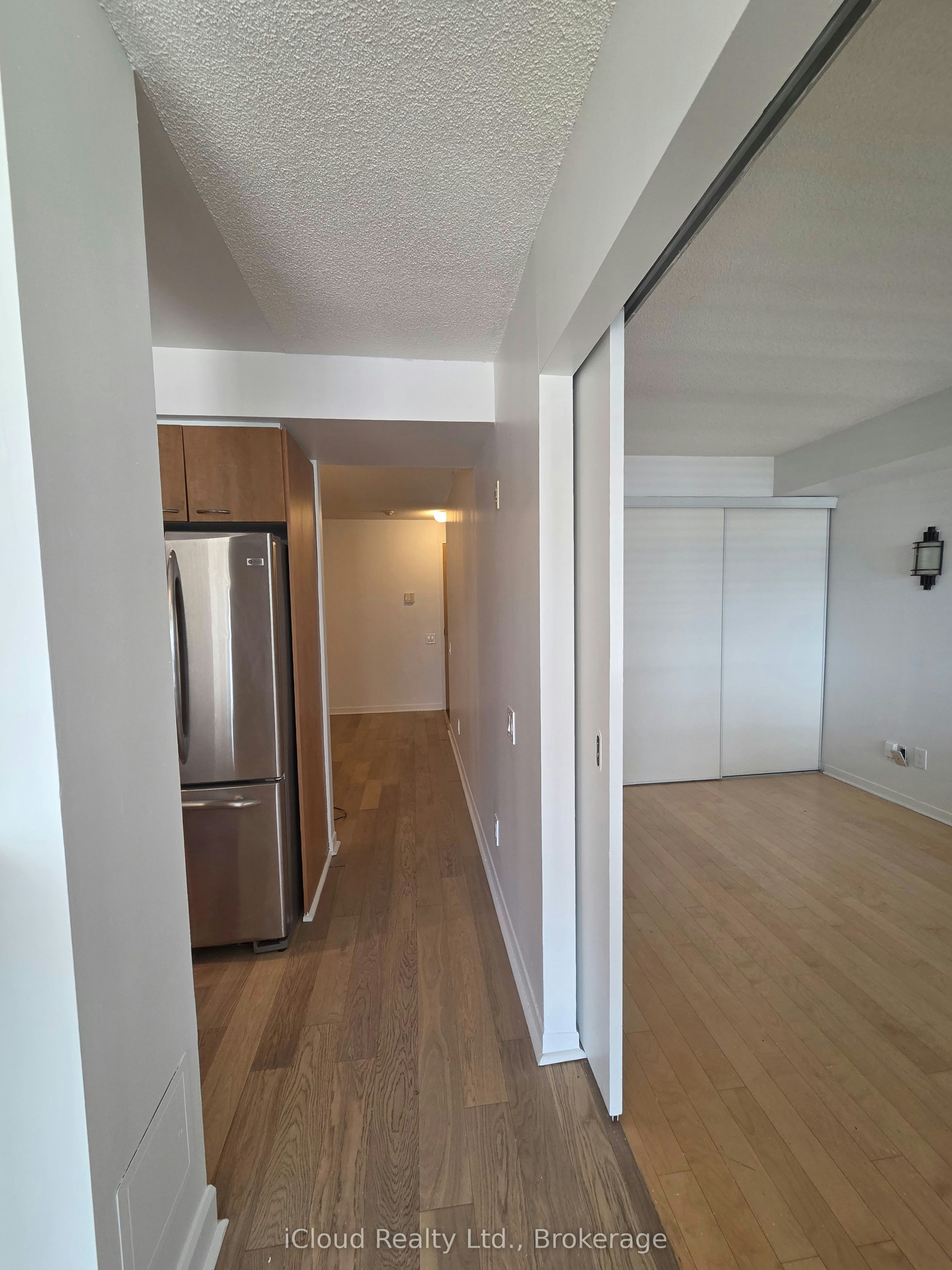 713-1040 The Queensway Avenue, Toronto, ON, M8Z 0A7 - 4