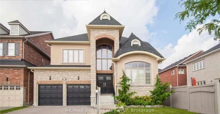 3 Lindyfalls Drive, Brampton, ON, L6P 2V6