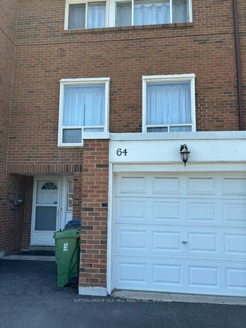 64-1563 Albion Road, Toronto, ON, M9V 1B2 - 2