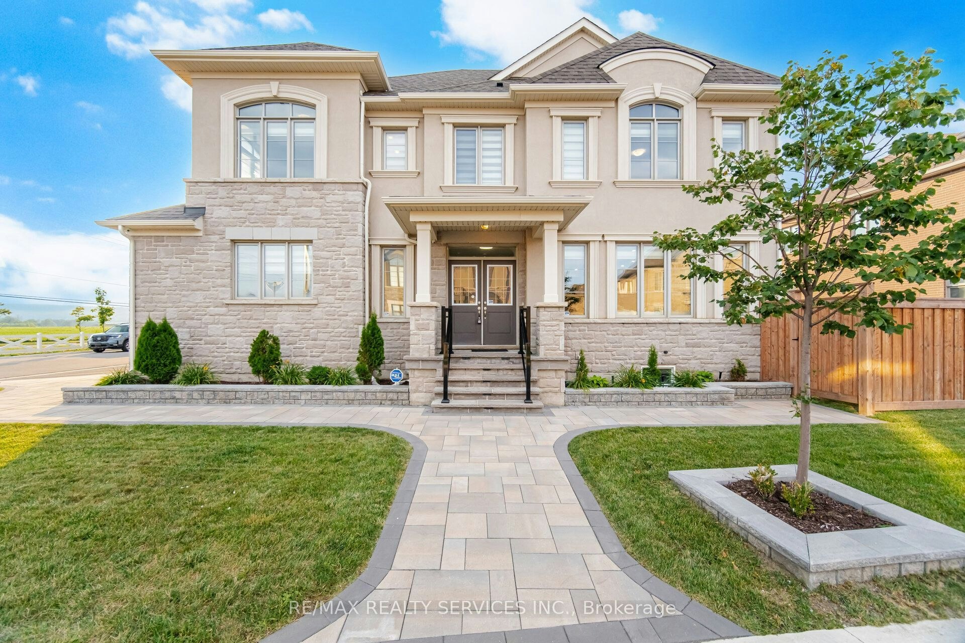 542 Boyd Lane, Milton, ON, L9E 1W6