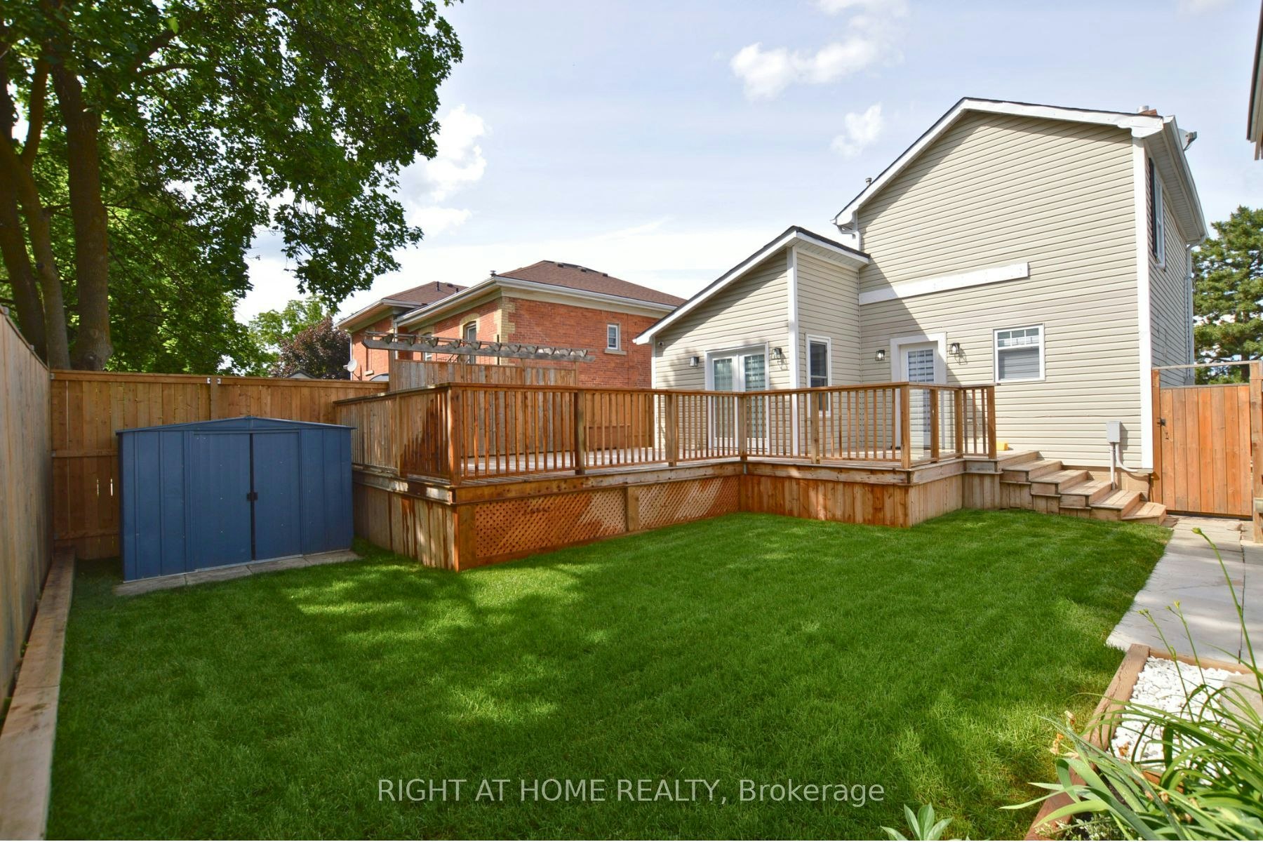 62 Charles Street, Milton, ON, L9T 2G7 - 3