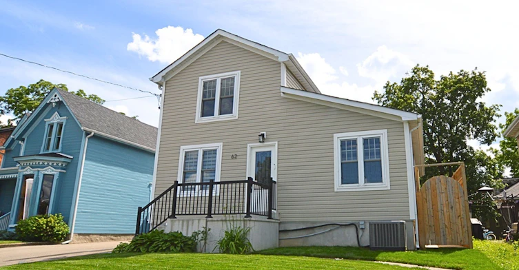 62 Charles Street, Milton, ON, L9T 2G7