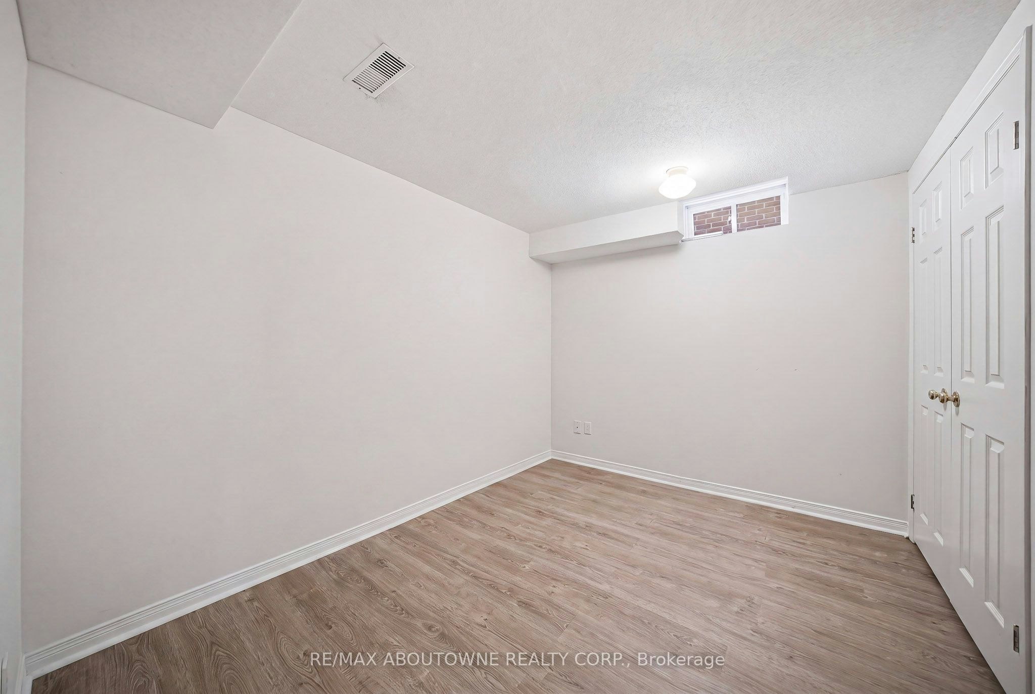497 Luzon Crescent, Mississauga, ON, L5B 3W9 - 24
