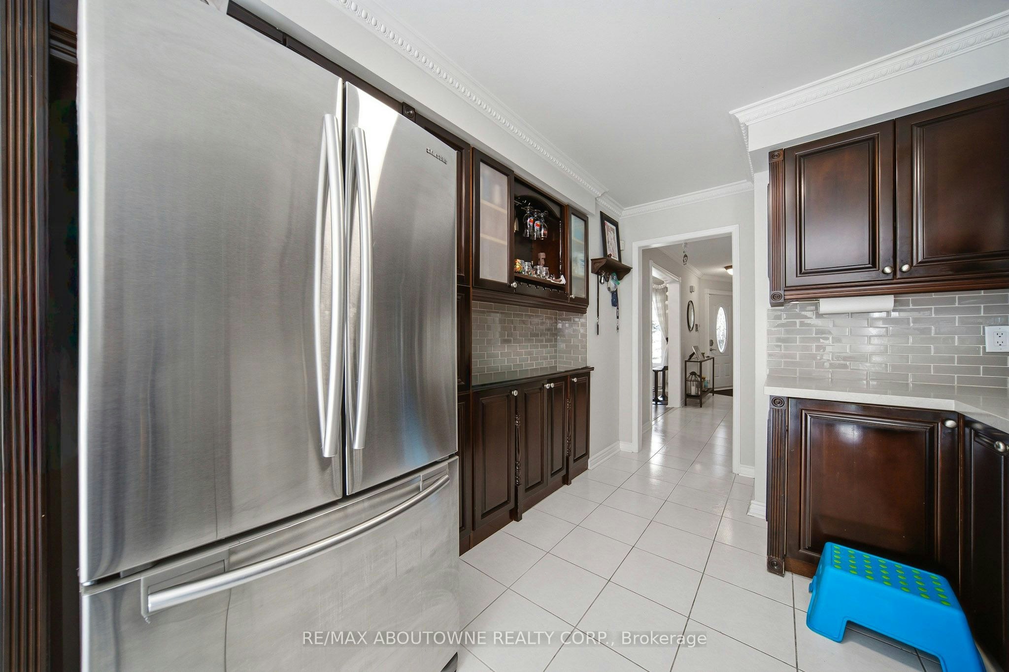 497 Luzon Crescent, Mississauga, ON, L5B 3W9 - 9