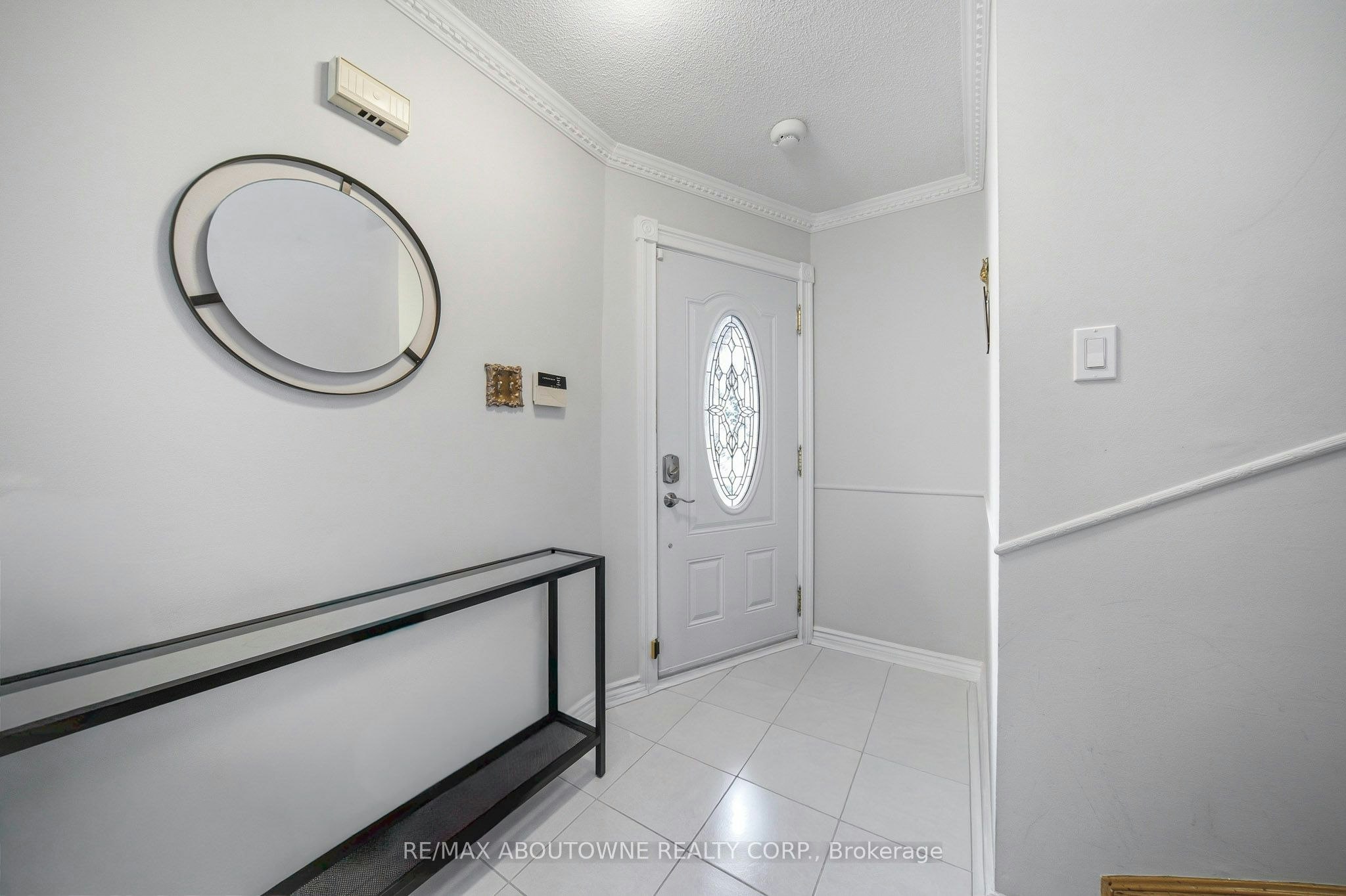 497 Luzon Crescent, Mississauga, ON, L5B 3W9 - 3