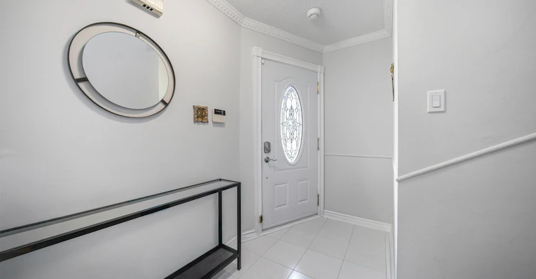 497 Luzon Crescent, Mississauga, ON, L5B 3W9 - 3