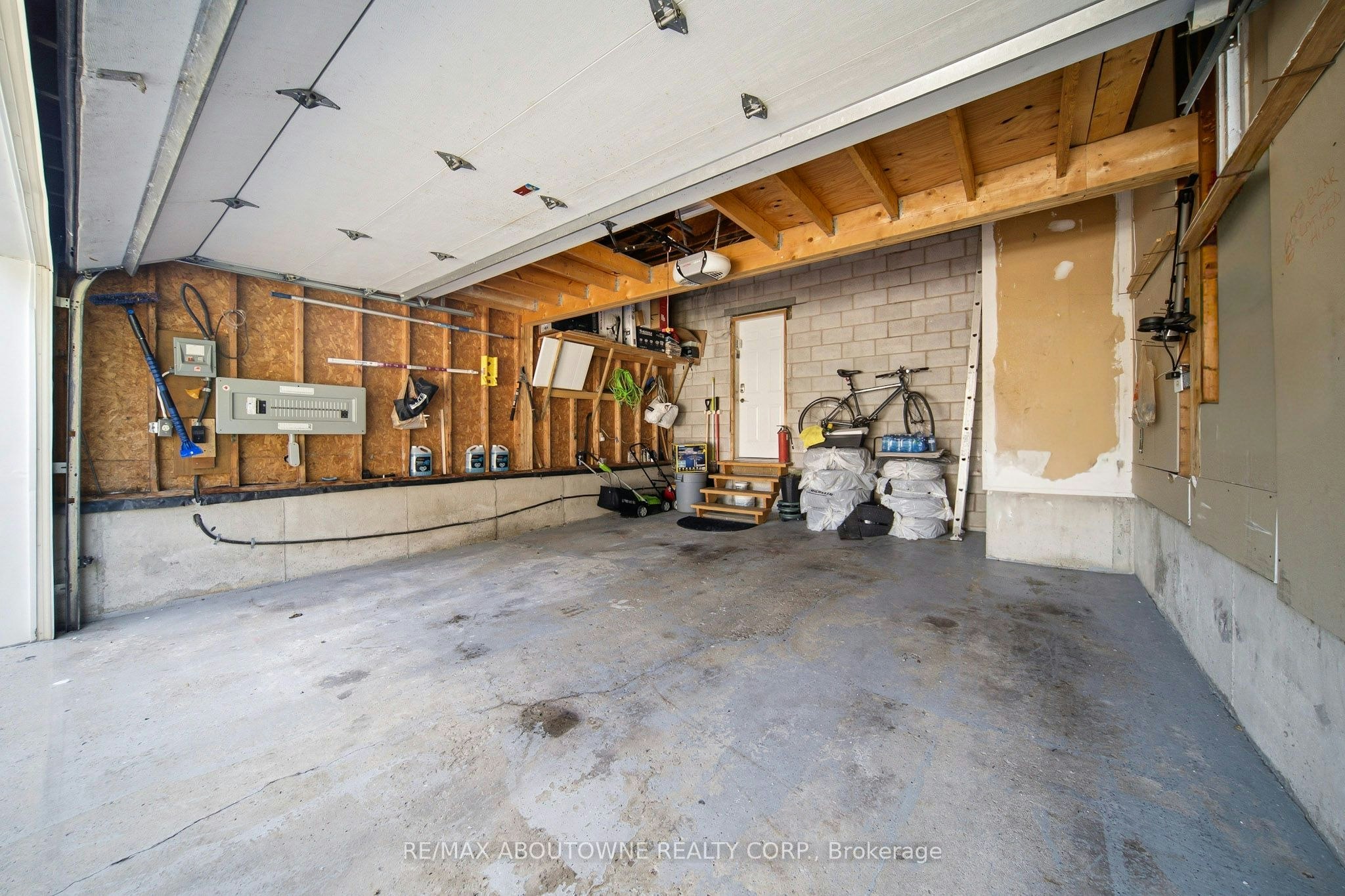 497 Luzon Crescent, Mississauga, ON, L5B 3W9 - 29
