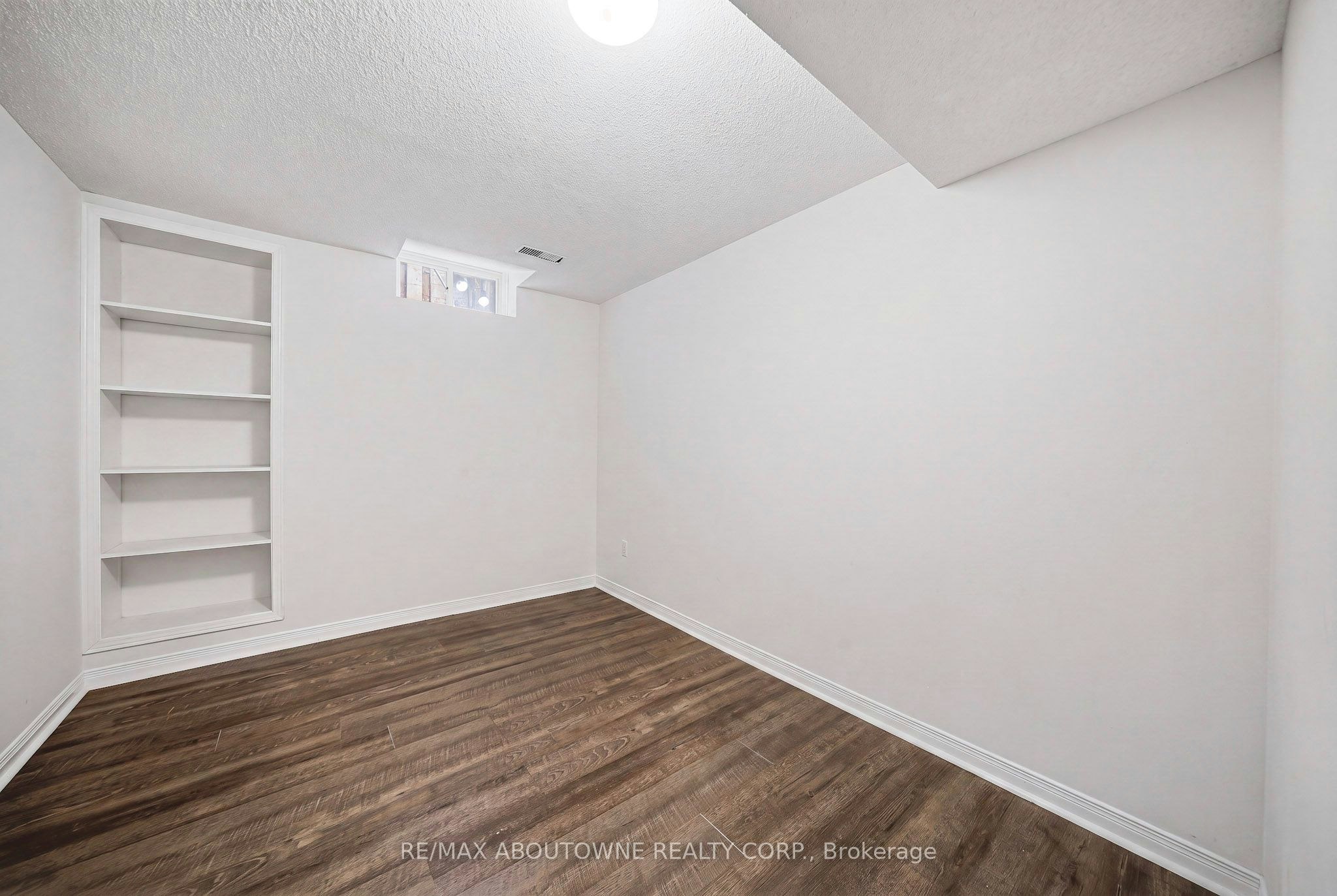 497 Luzon Crescent, Mississauga, ON, L5B 3W9 - 25