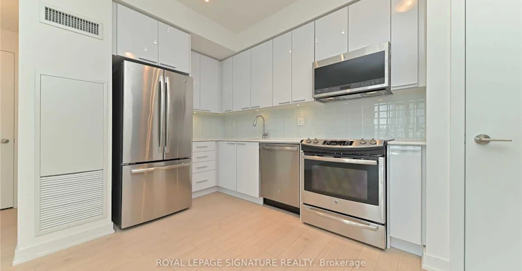 1005-10 Parklawn Road, Toronto, ON, M8Y 3H8 - 5