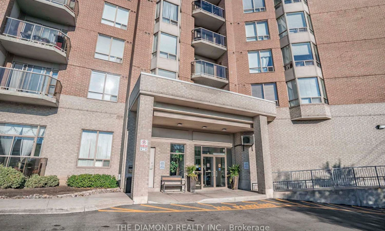 907-2088 Lawrence Avenue W