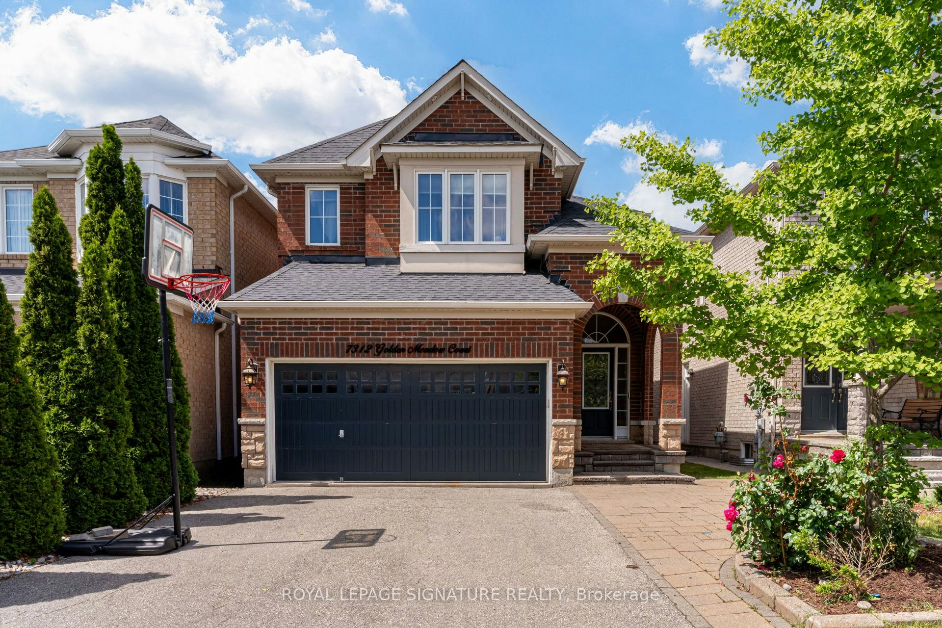 7312 Golden Meadow Court, Mississauga, ON, L5W 0B8