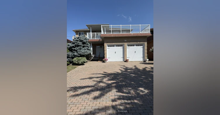 10 Norris Place, Toronto, ON, M9M 1K6 - 2