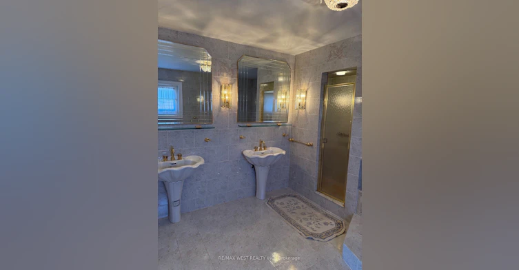 10 Norris Place, Toronto, ON, M9M 1K6 - 15