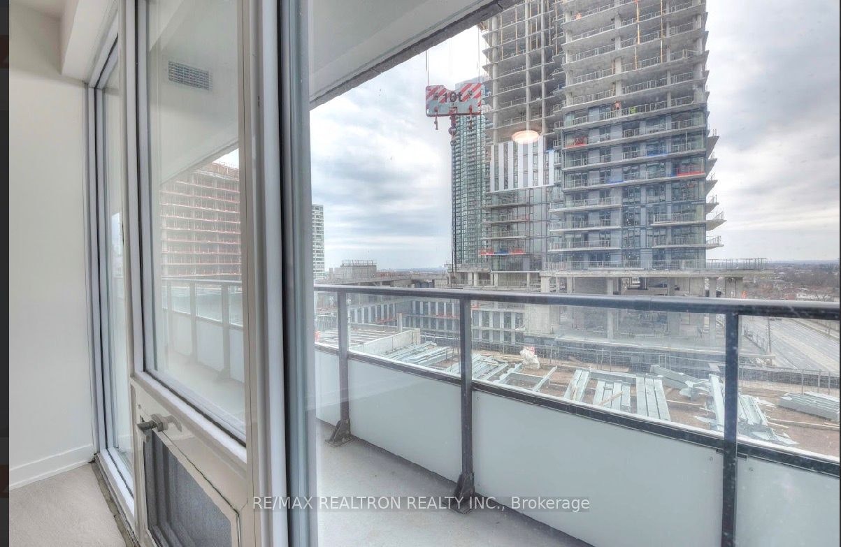 811-448 Burnhamthorpe Road W, Mississauga, ON, L5B 0M3 - 14