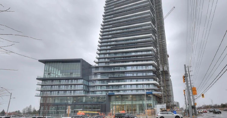 811-448 Burnhamthorpe Road W, Mississauga, ON, L5B 0M3