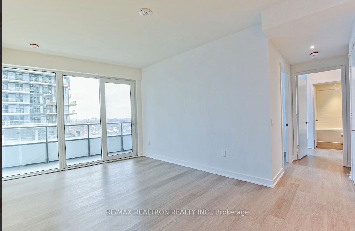 811-448 Burnhamthorpe Road W, Mississauga, ON, L5B 0M3 - 9