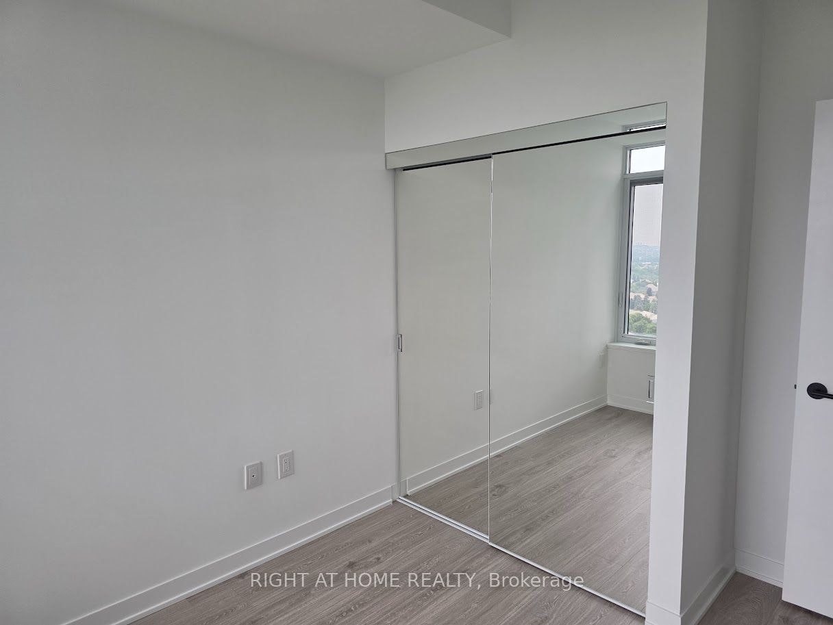 1410-2495 Eglinton Avenue W, Mississauga, ON, L5W 2T2 - 10