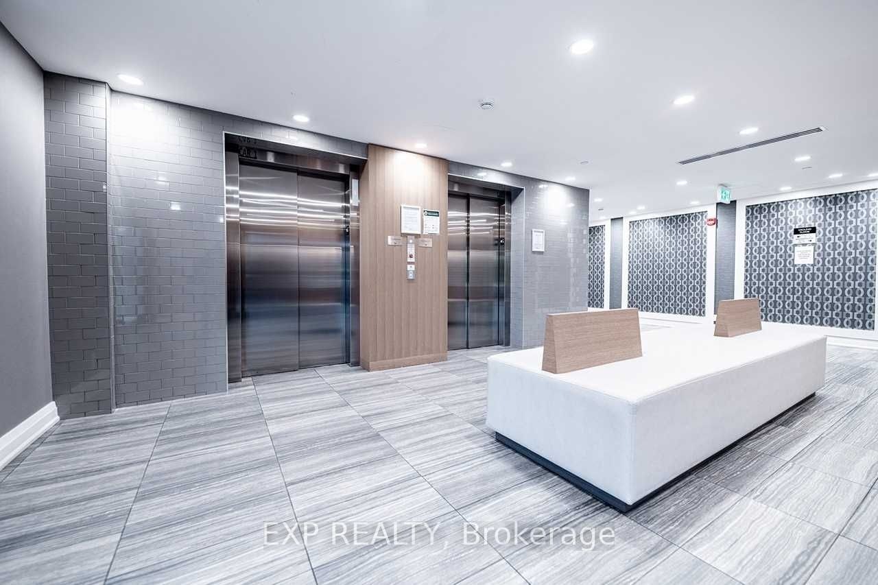422-128 Grovewood Common Street, Oakville, ON, L6H 0X4 - 2