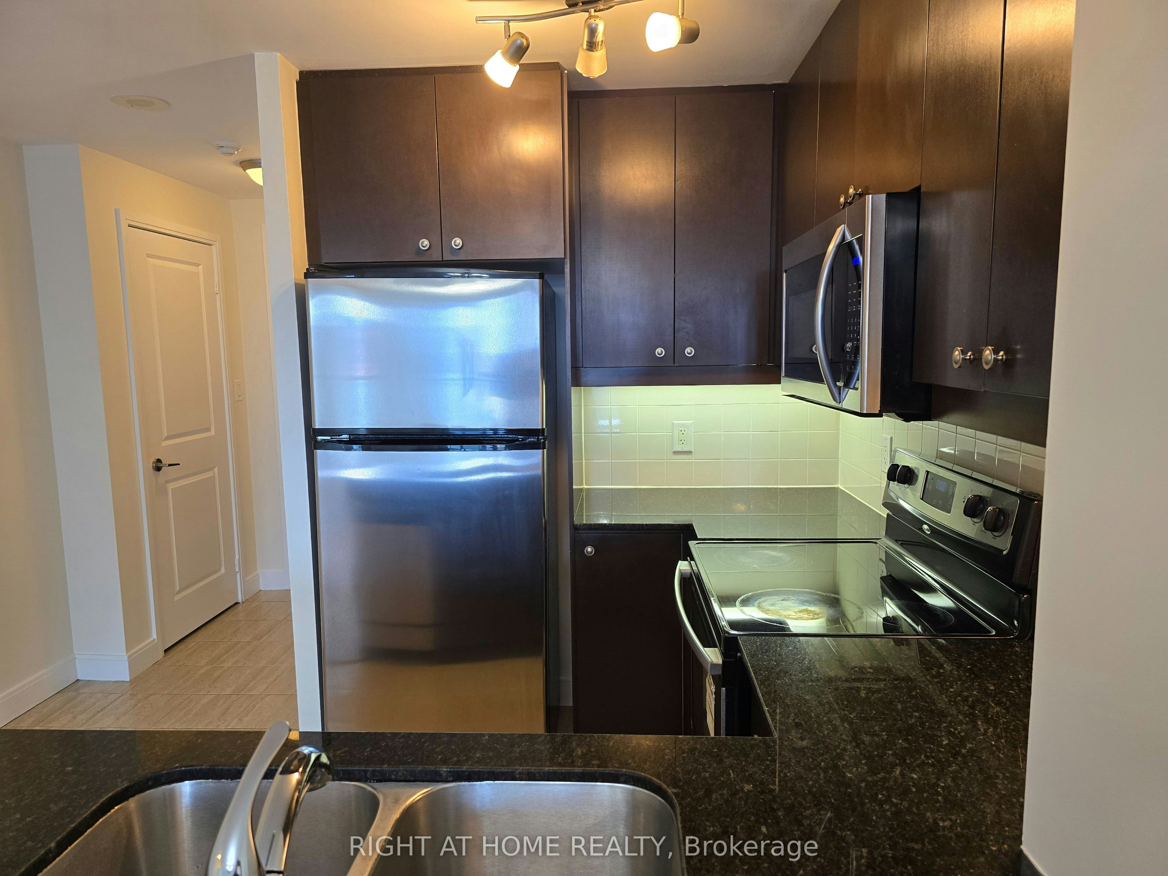 1605-50 Absolute Avenue, Mississauga, ON, L4Z 0A8 - 7