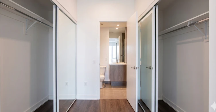 104 (TH4)-448 Burnhamthorpe Road W, Mississauga, ON, L5B 0R4 - 11