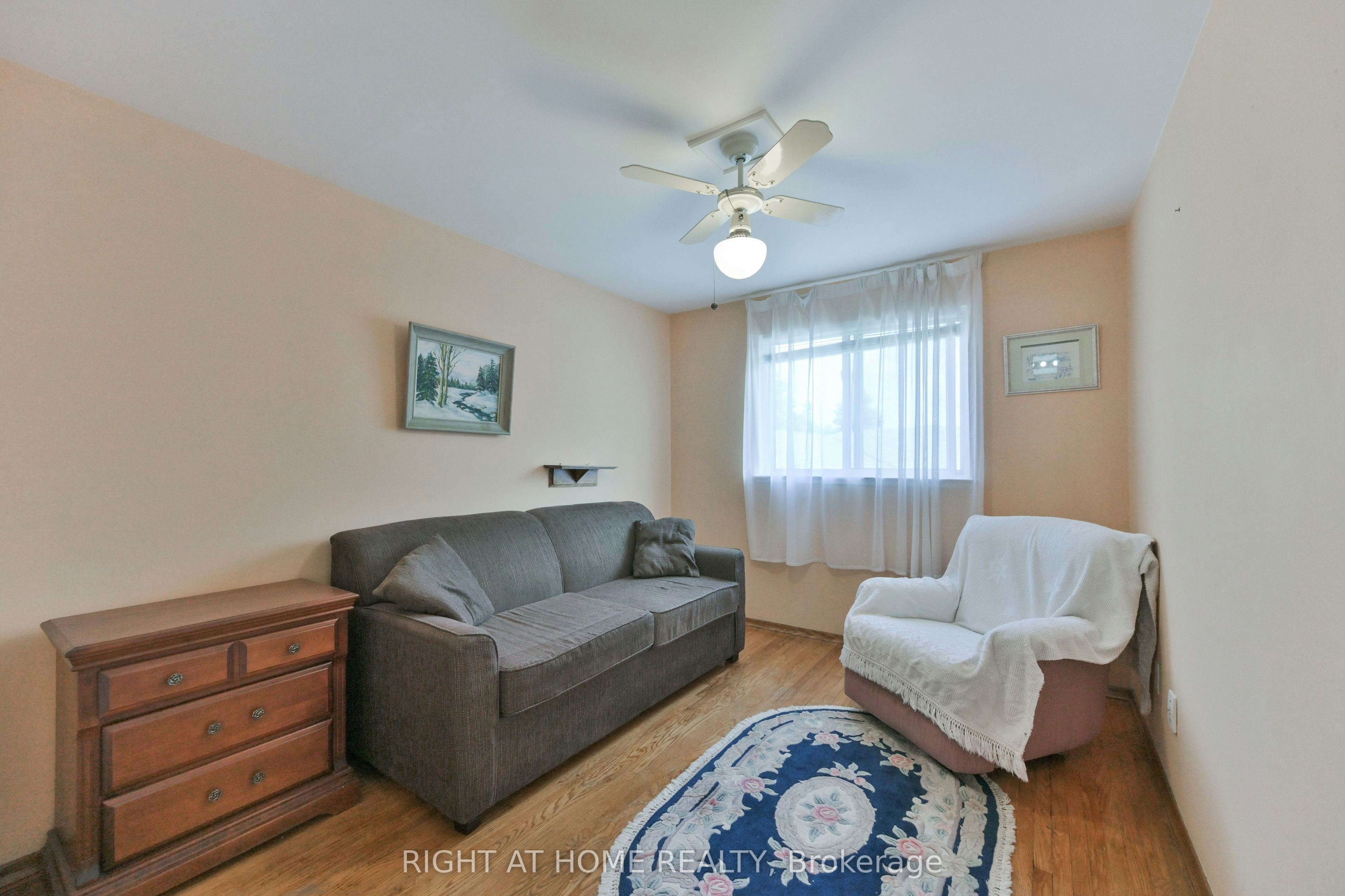 1728 Pickmere Court, Mississauga, ON, L4X 1Z4 - 12