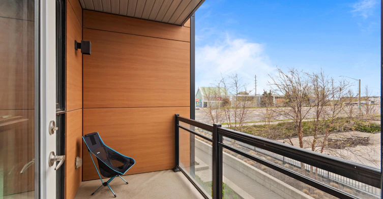 204-210 Sabina Drive E, Oakville, ON, L6H 0W6 - 15