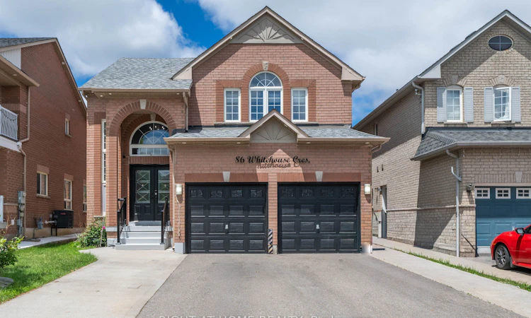 86 Whitehouse Crescent