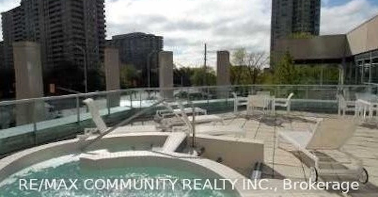 304-1 Elm Drive W, Mississauga, ON, L5B 4M1 - 12