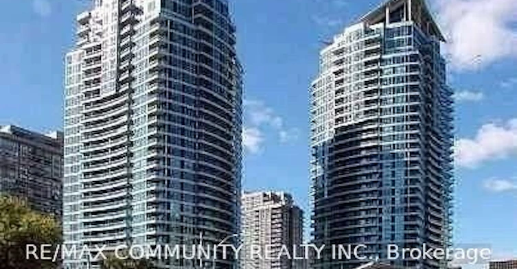 304-1 Elm Drive W, Mississauga, ON, L5B 4M1